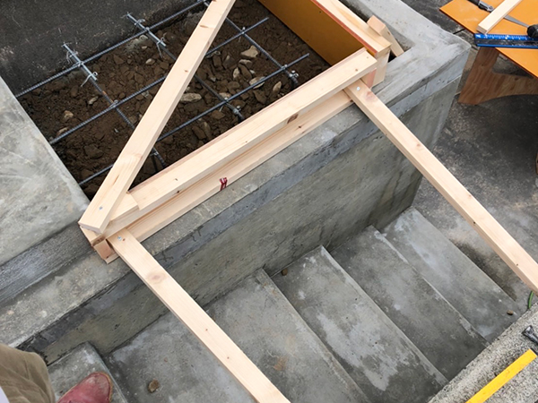 階段修繕・増設工事④