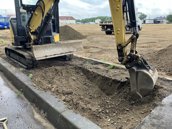 恵庭市縁石切り下げ工事①