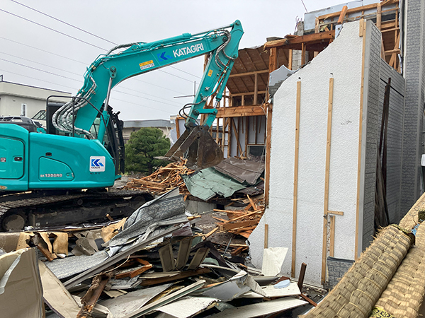 令和6年 5月 南区 戸建解体工事①