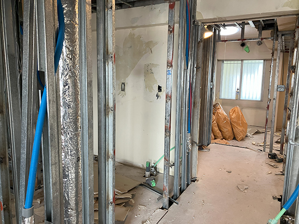 令和6年 8月 西区スケルトン内装解体工事②