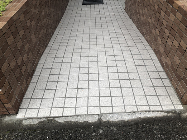 令和6年 11月 豊平区 タイル補修工事③